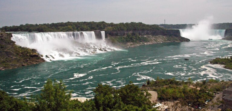 Places To Visit In Canada