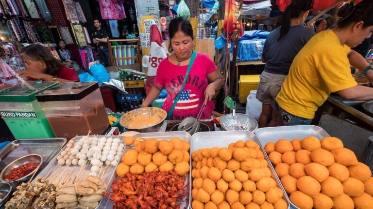 Amazingly Delicious Philippines Street Food:
