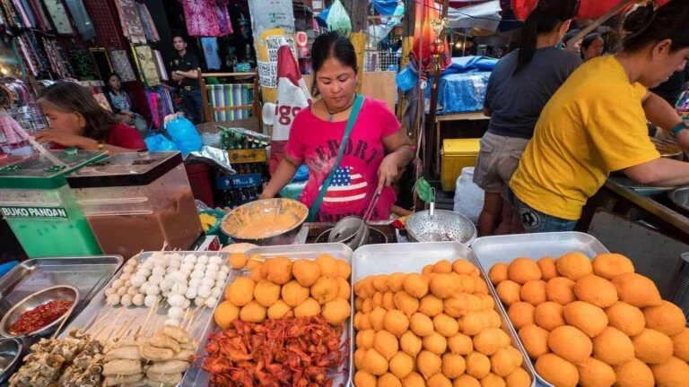 Amazingly Delicious Philippines Street Food:
