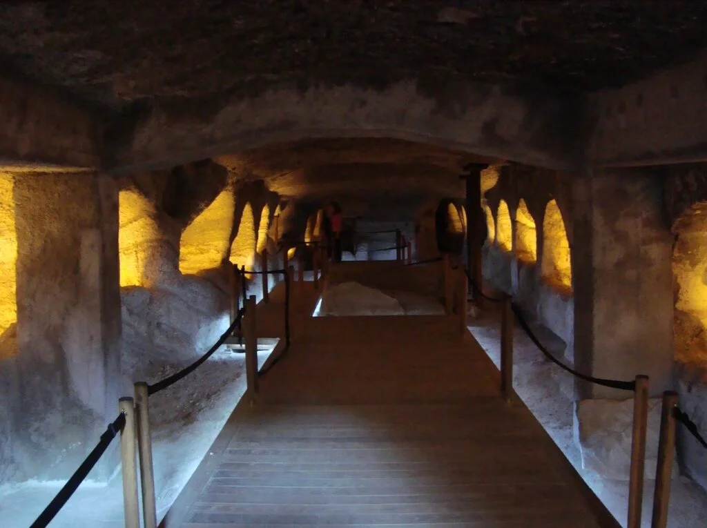 Places to Visit in Milos Greece