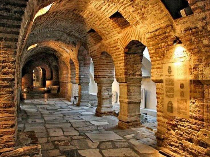 Places to Visit in Milos Greece