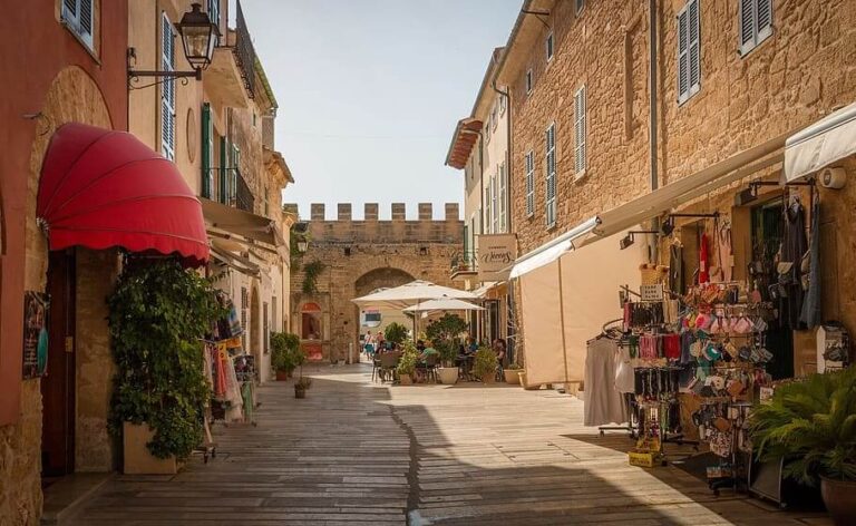 Our Top 5 Things to do in Majorca Away From the Sand