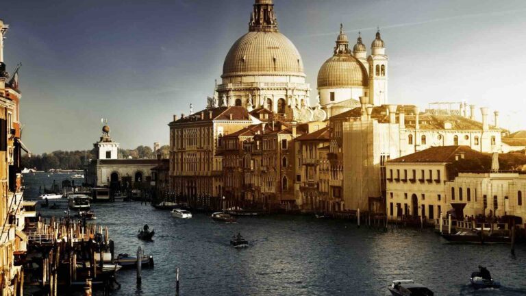 Our Top 10 Best Places to Visit in Venice: