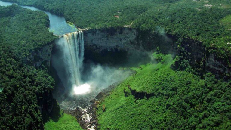 Our Top 5 Best Places To Visit In Suriname: