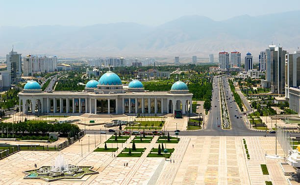 travel in turkmenistan