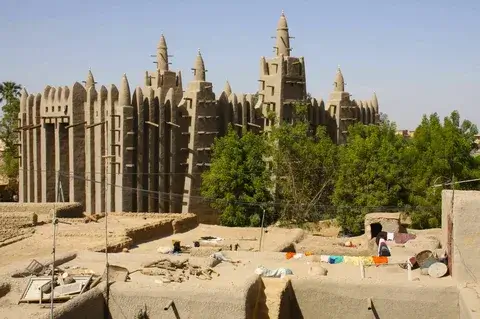 popular places to visit in mali